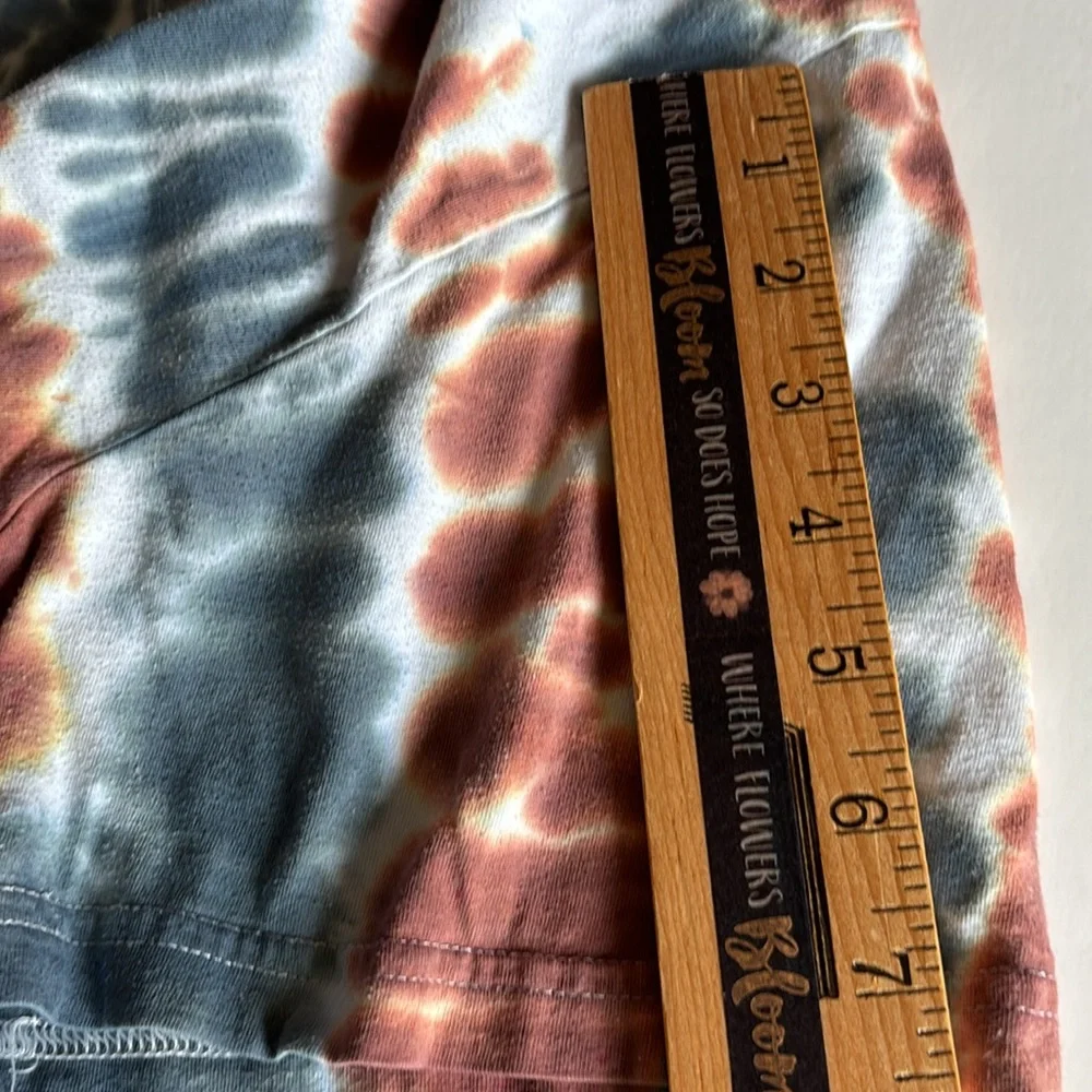 Polo V neck Tie Dye T Shirt 2XL MENS V NECK RED WHITE AND BLUE TUE DYE T